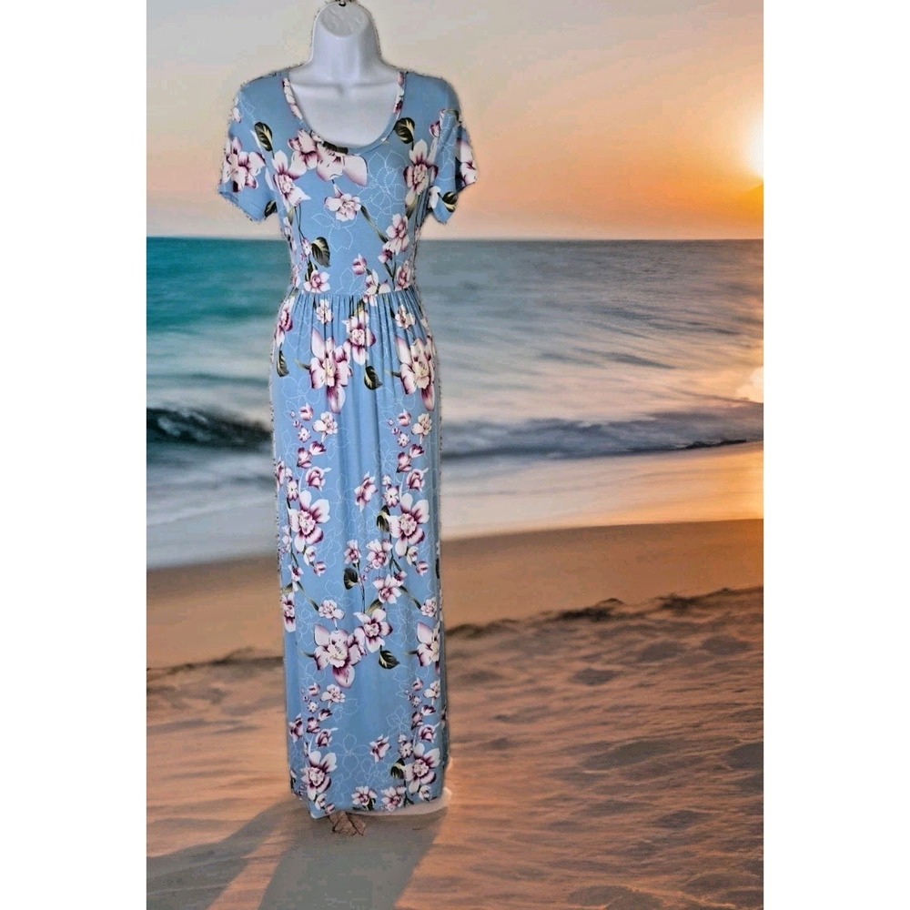 Viishow Maxi Dress M Blue‎ Floral Scoop Neck Floor Length Soft Flowy Resort Wear